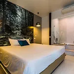 Hotel Lisotel - &