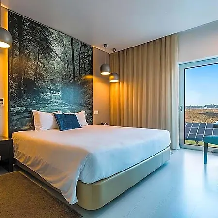 Hotel Lisotel - &