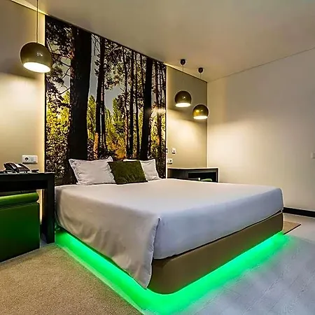 Lisotel - & 4*