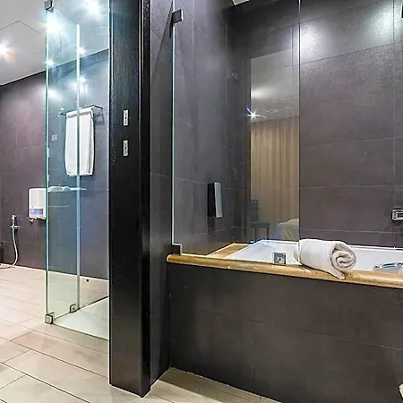Lisotel - & 4*