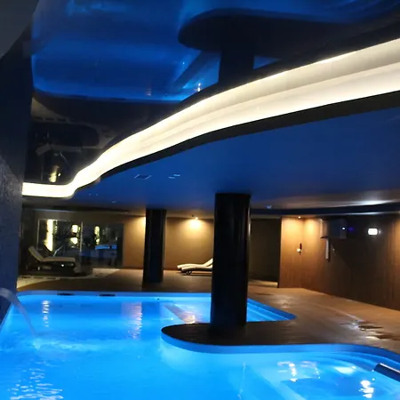 Lisotel - & 4*