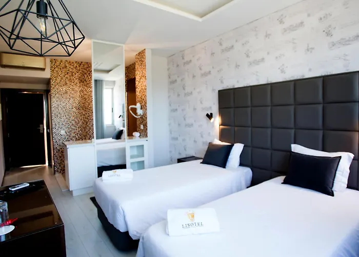 Hotell Lisotel - & 4*